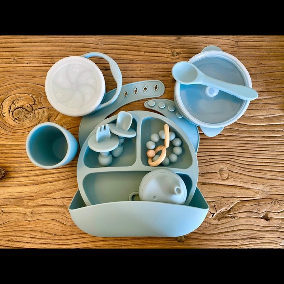 Silicone baby plate set BRAND NEW - Picture 2 of 2